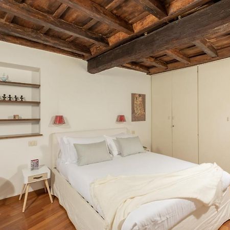 Iflat Comfy Apartament In Campo De' Fiori Rzym Zewnętrze zdjęcie