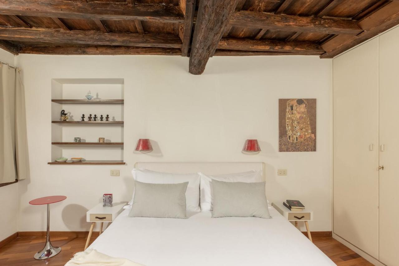 Iflat Comfy Apartament In Campo De' Fiori Rzym Zewnętrze zdjęcie