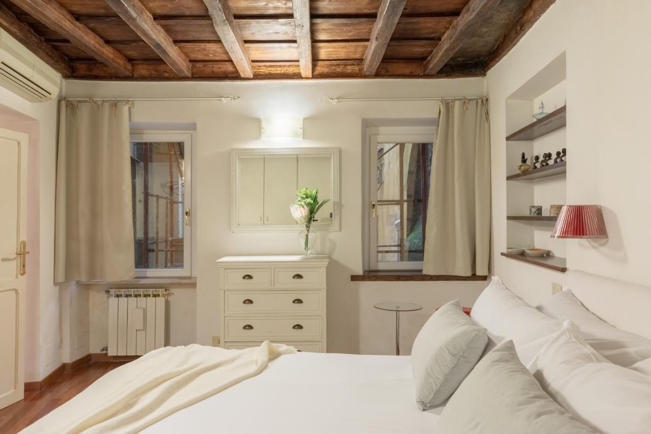 Iflat Comfy Apartament In Campo De' Fiori Rzym Zewnętrze zdjęcie