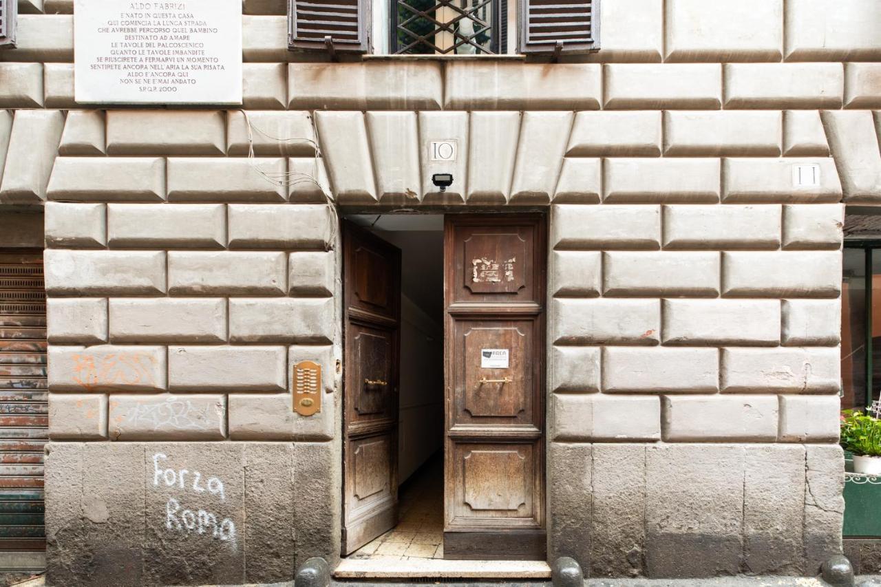 Iflat Comfy Apartament In Campo De' Fiori Rzym Zewnętrze zdjęcie