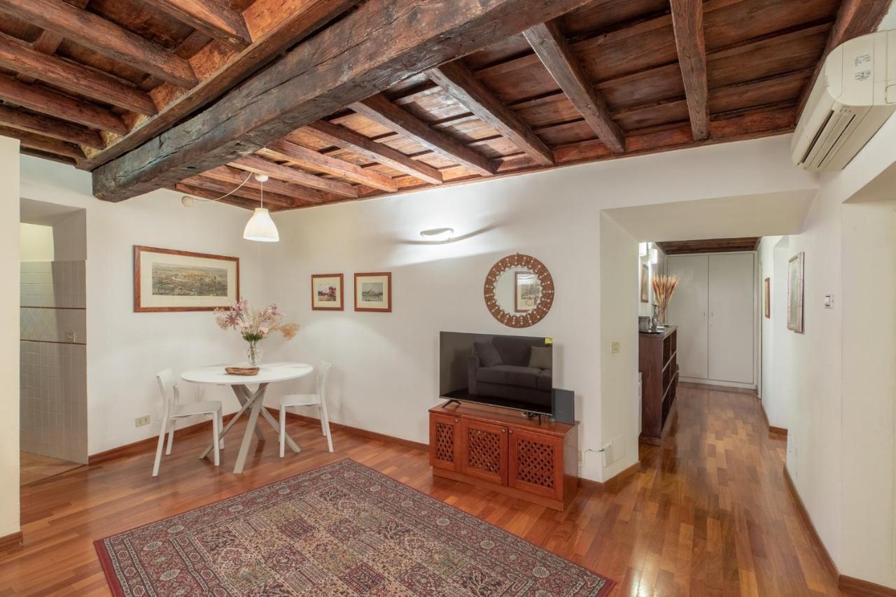 Iflat Comfy Apartament In Campo De' Fiori Rzym Zewnętrze zdjęcie